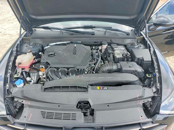 2022 HYUNDAI SONATA SE