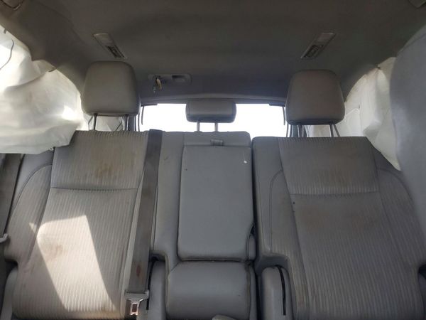 2018 TOYOTA HIGHLANDER LE/LE Plus
