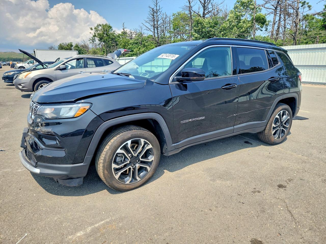2024 JEEP COMPASS Limited — Front 3/4