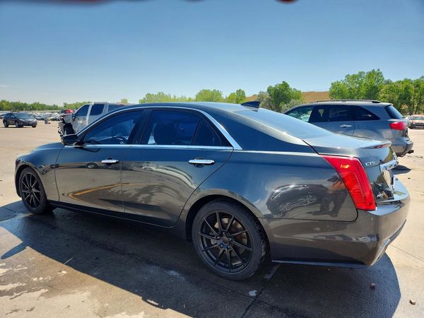 2017 CADILLAC CTS Luxury