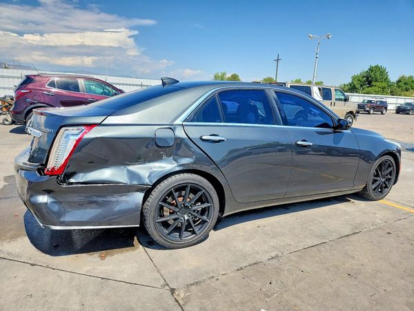 2017 CADILLAC CTS Luxury