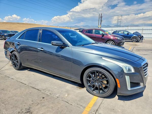 2017 CADILLAC CTS Luxury