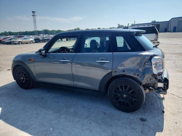 2017 MINI COOPER