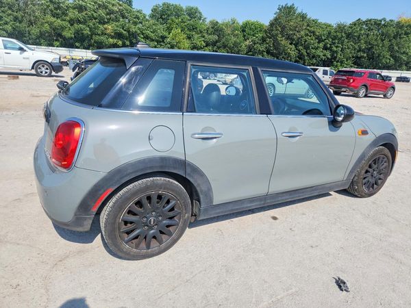 2017 MINI COOPER
