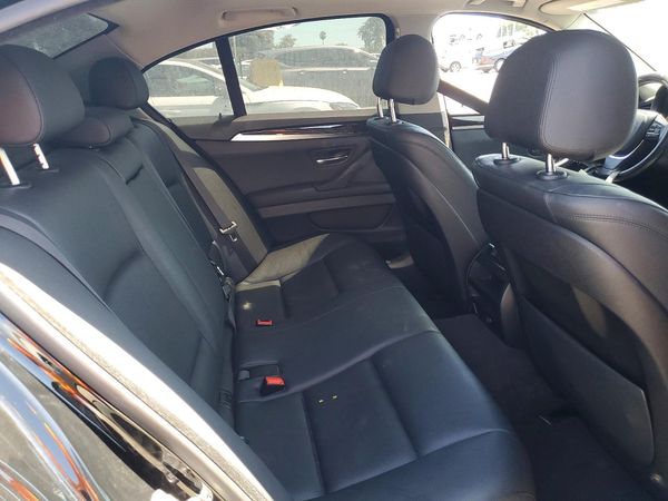 2016 BMW 528