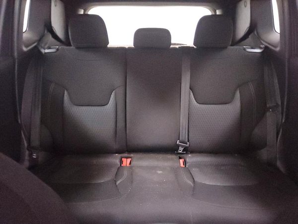 2021 JEEP RENEGADE LATITUDE 4X2