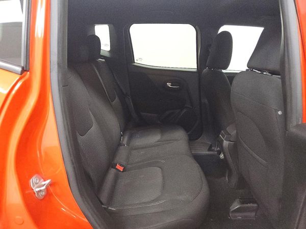 2021 JEEP RENEGADE LATITUDE 4X2
