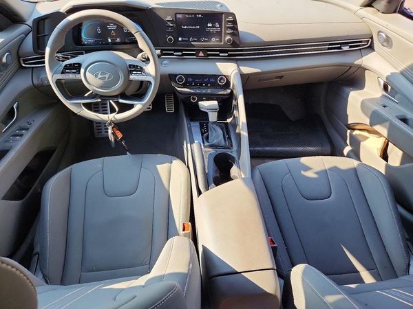 2026 HYUNDAI ELANTRA