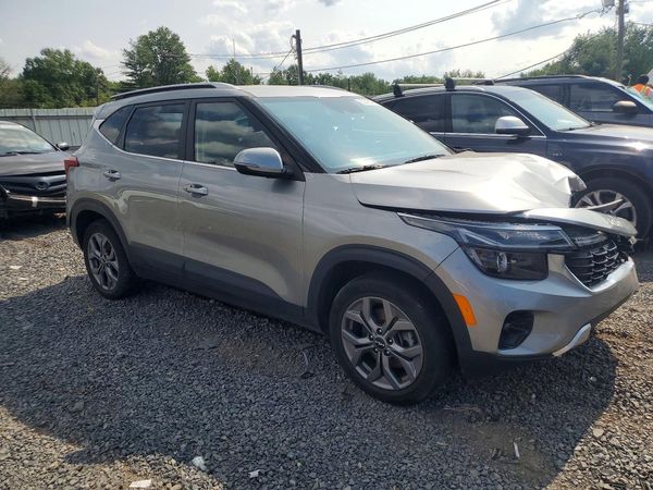 2024 KIA SELTOS S, X-Line
