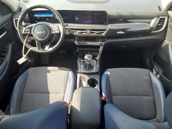 2024 KIA SELTOS S, X-Line