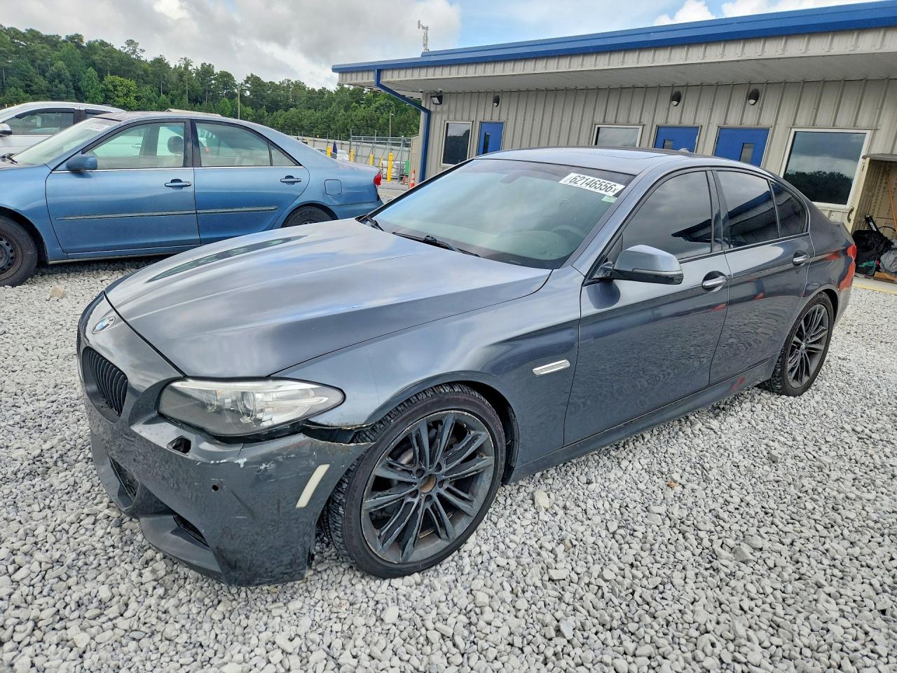 2016 BMW 528