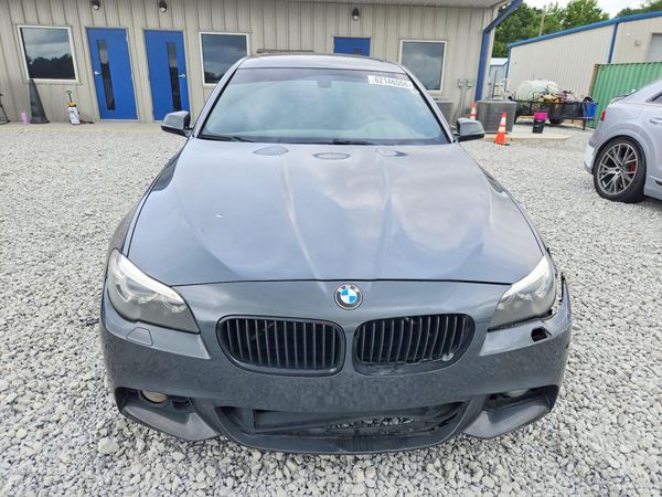 2016 BMW 528