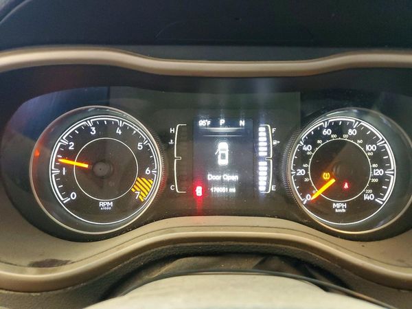 2015 JEEP CHEROKEE SPORT FWD