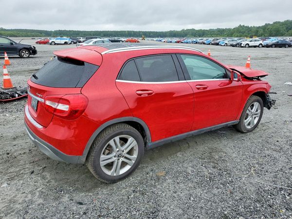 2018 MERCEDES-BENZ GLA GLA250-4M