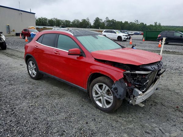 2018 MERCEDES-BENZ GLA GLA250-4M