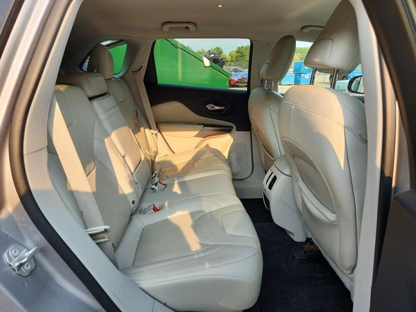 2019 JEEP CHEROKEE LIMITED 4X4
