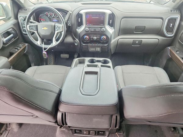 2019 CHEVROLET SILVERADO LT