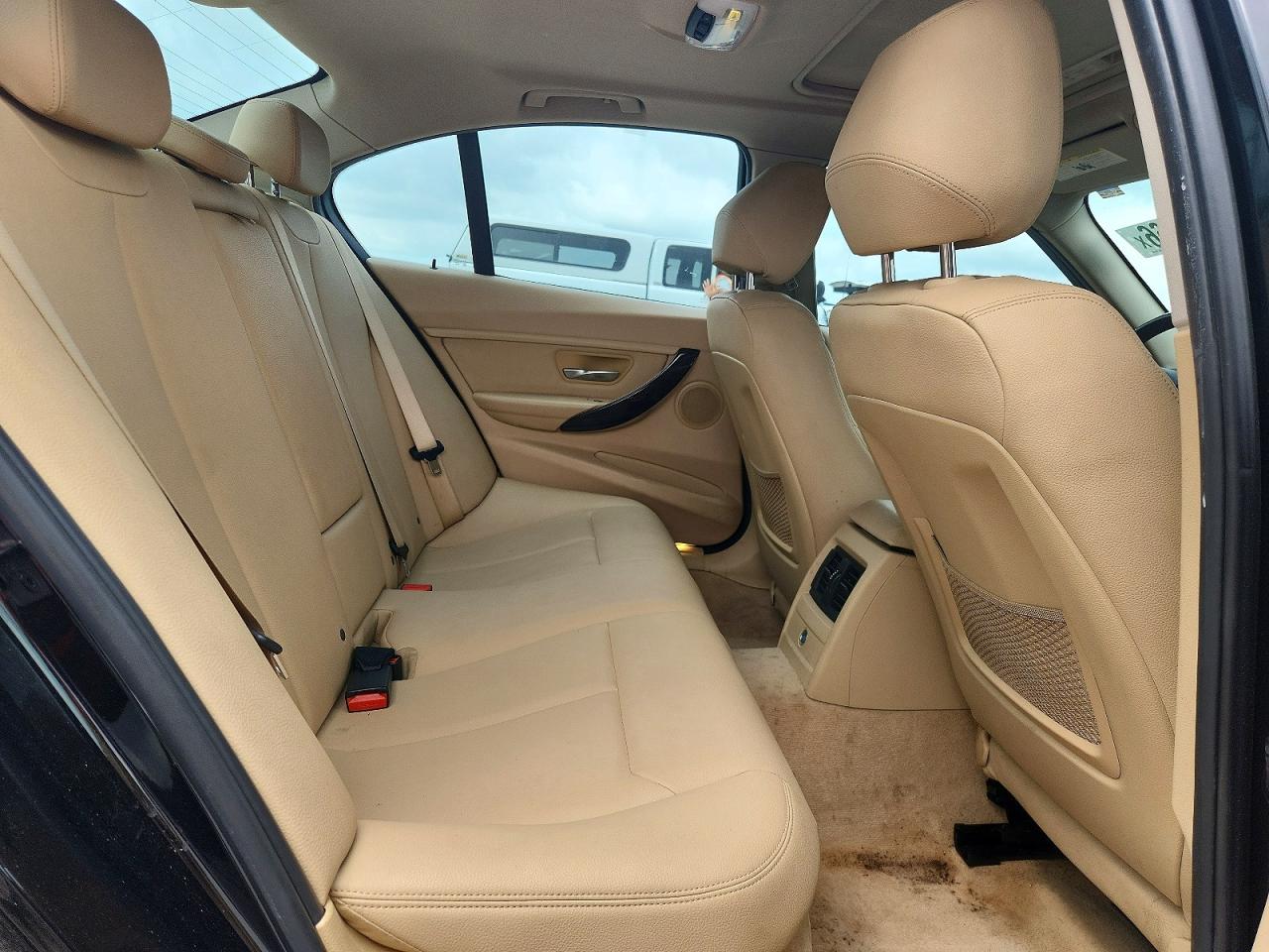 2015 BMW 320 SA