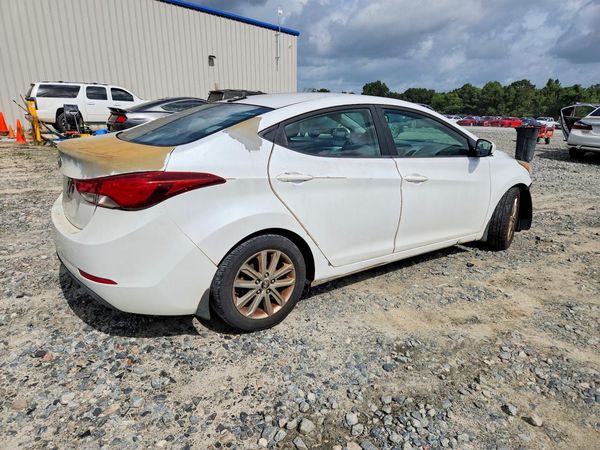 2016 HYUNDAI ELANTRA