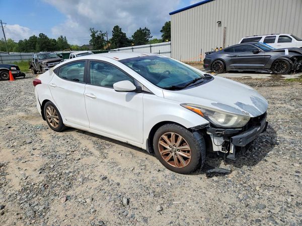 2016 HYUNDAI ELANTRA