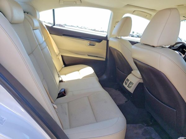 2017 LEXUS ES 350
