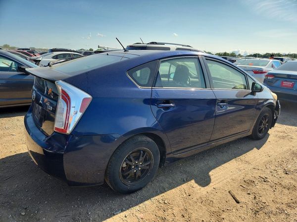 2025 TOYOTA PRIUS