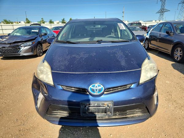 2025 TOYOTA PRIUS