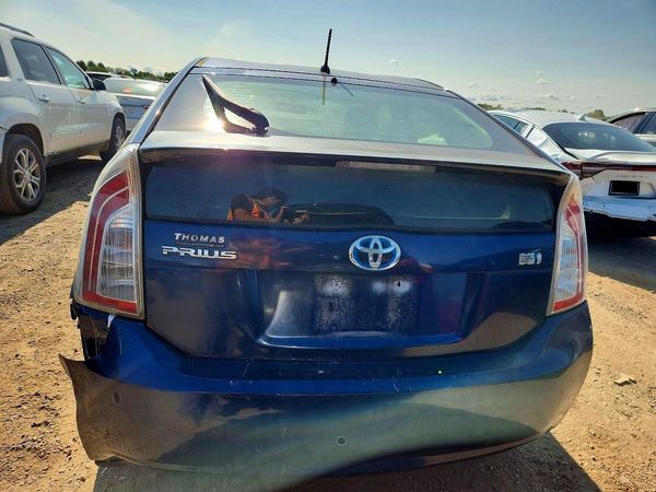 2025 TOYOTA PRIUS