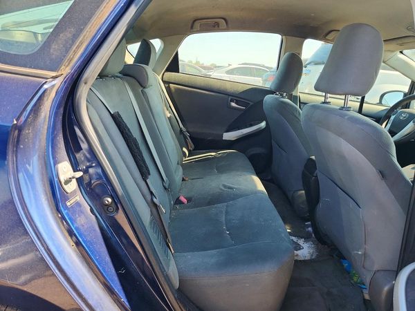 2025 TOYOTA PRIUS
