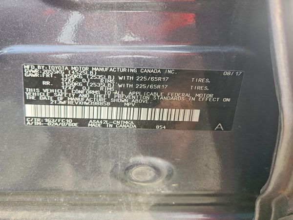 2017 TOYOTA RAV4 XLE