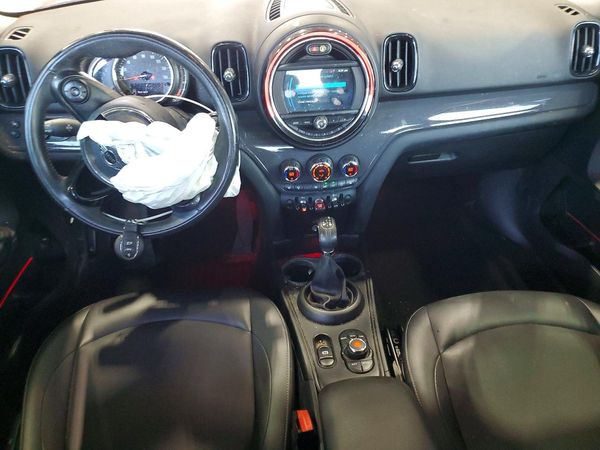 2019 MINI COOPER