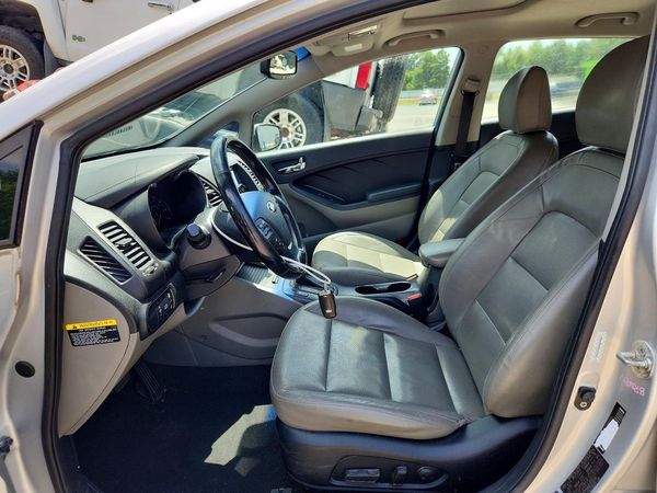 2014 KIA FORTE LX, EX