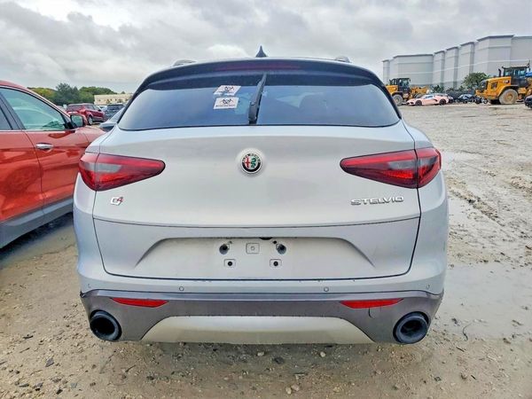 2022 ALFA ROMEO STELVIO TI AWD