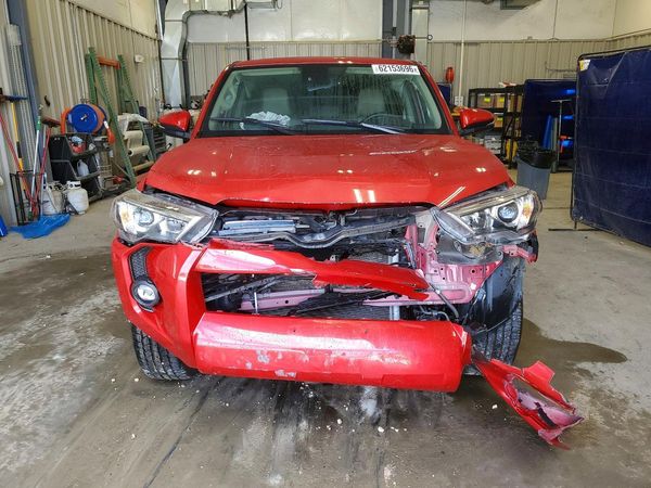 2023 TOYOTA 4RUNNER SR5 Prem