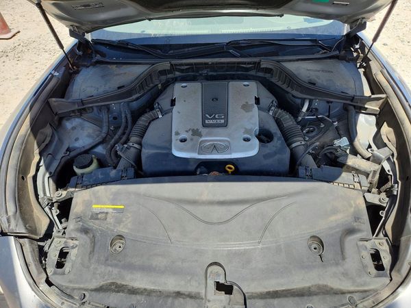 2015 INFINITI Q70