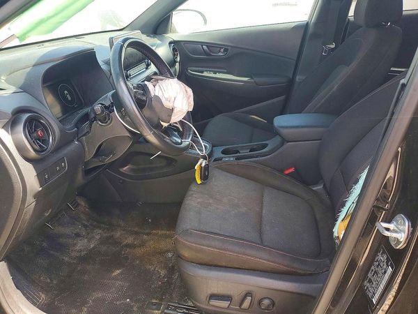 2022 HYUNDAI KONA — DENT