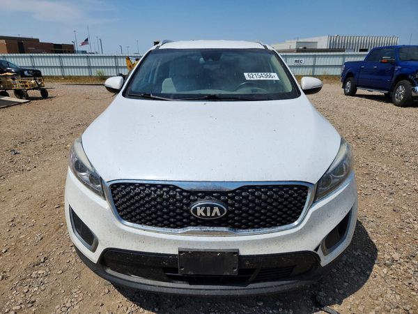 2017 KIA SORENTO L, LX