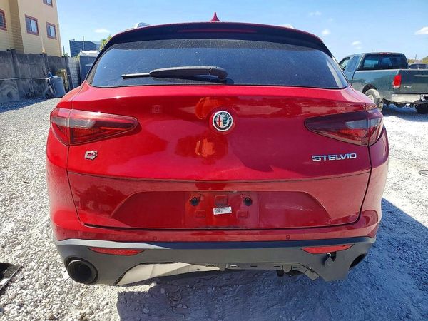 2018 ALFA ROMEO STELVIO AWD
