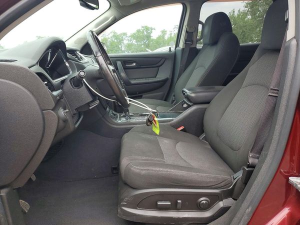 2017 CHEVROLET TRAVERSE 2LT