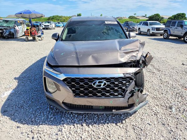 2019 HYUNDAI SANTA FE SE