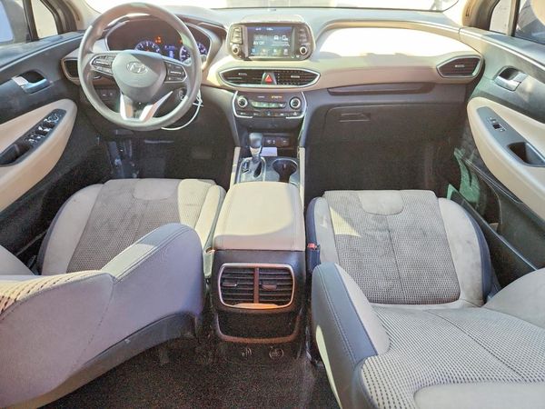 2019 HYUNDAI SANTA FE SE