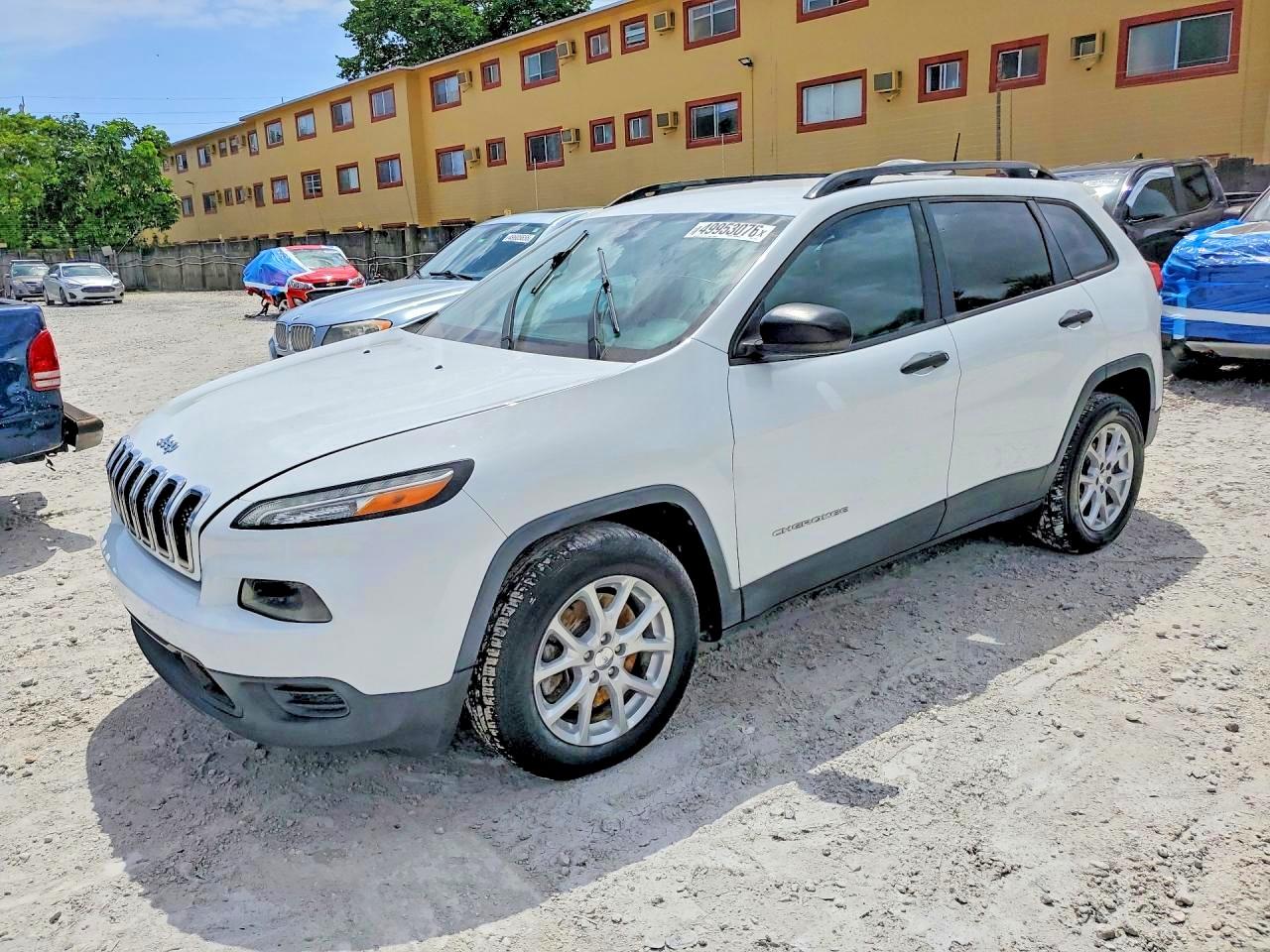 2016 JEEP CHEROKEE Sport — Front 3/4