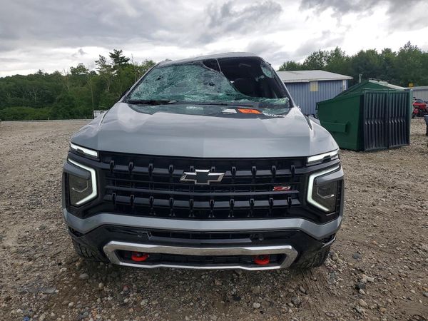 2025 CHEVROLET TAHOE Z71