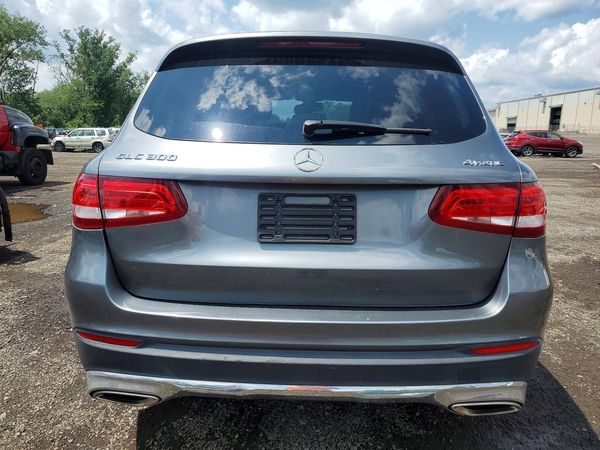 2018 MERCEDES-BENZ GLC GLC 300-4M