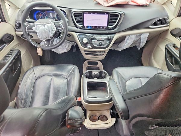 2022 CHRYSLER PACIFICA