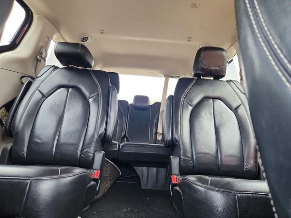 2022 CHRYSLER PACIFICA