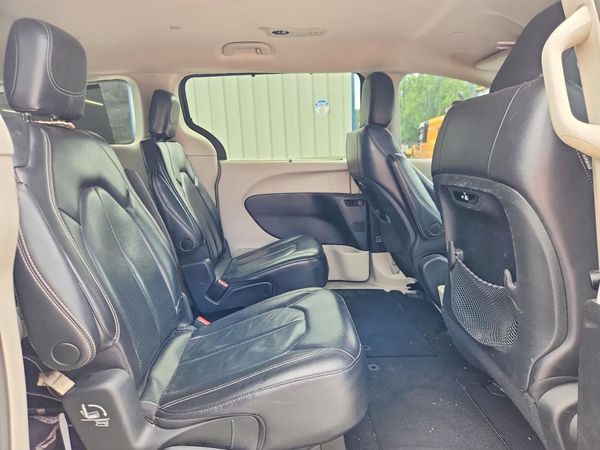 2022 CHRYSLER PACIFICA