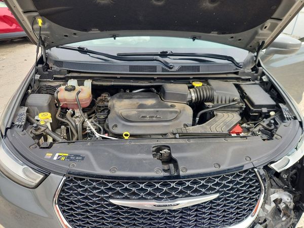 2022 CHRYSLER PACIFICA