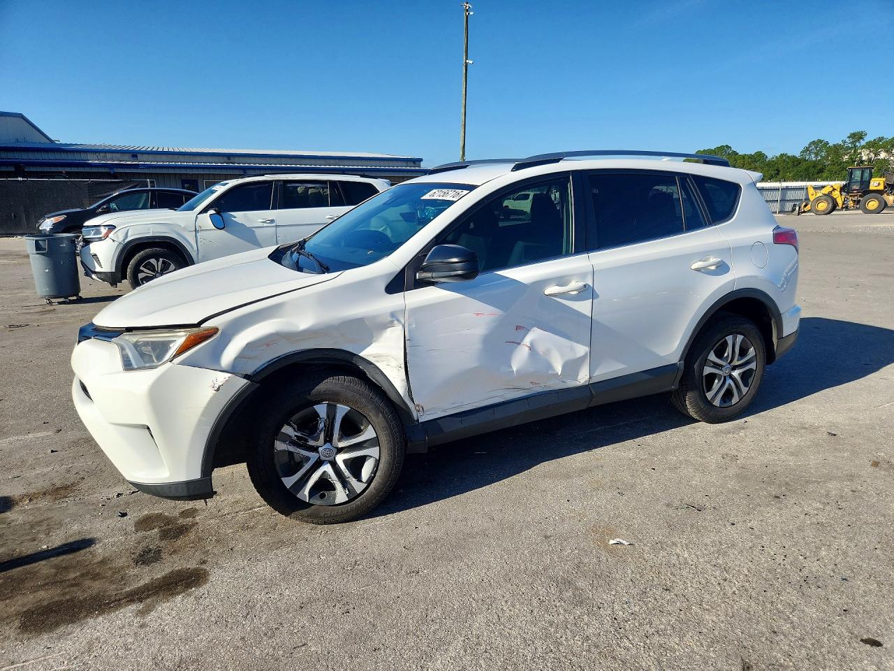 2018 TOYOTA RAV4 LE