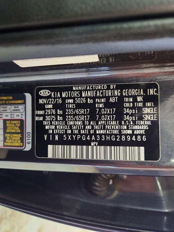 2017 KIA SORENTO L, LX